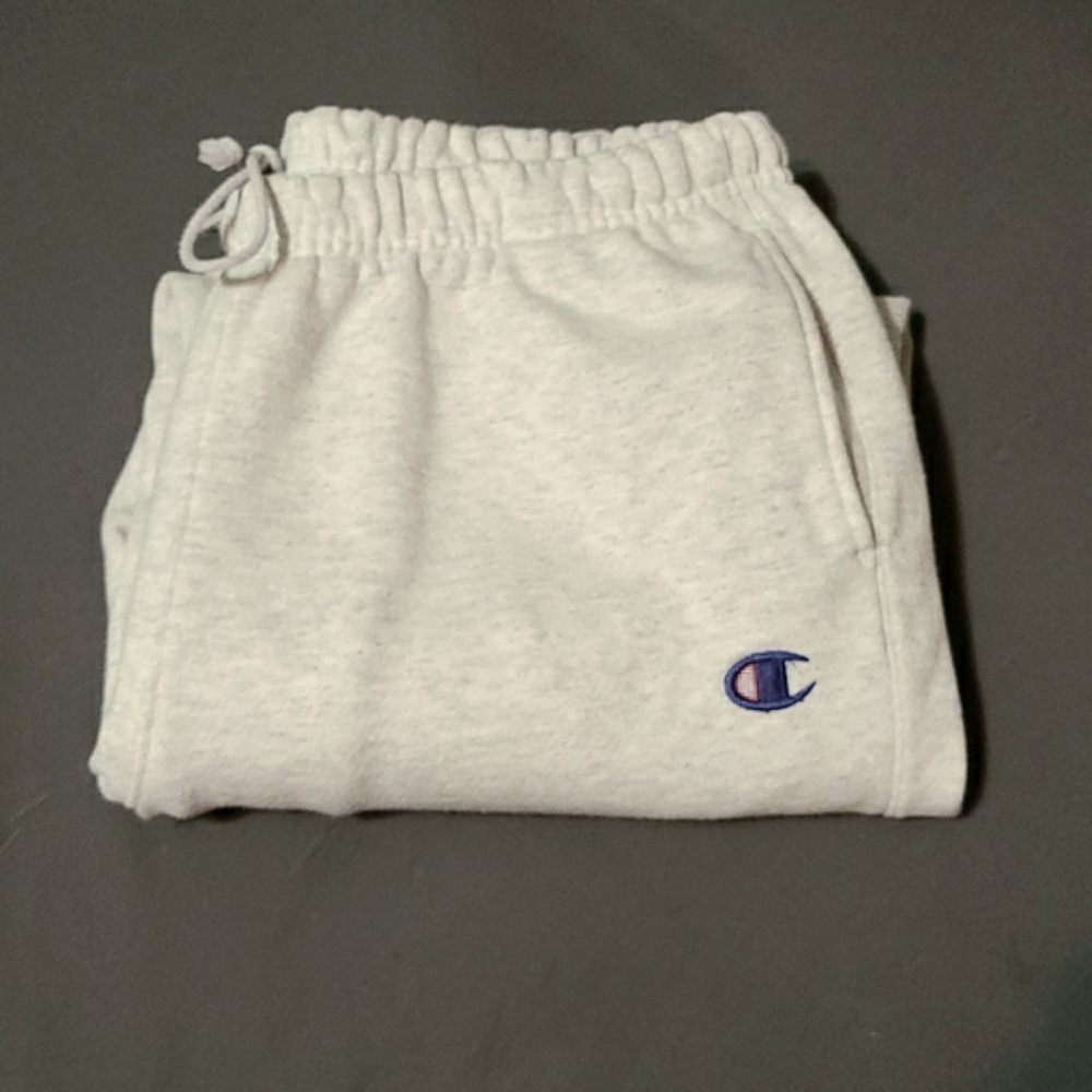 Champion Reverse Weave Sweatpants Womens sz L. Great condition